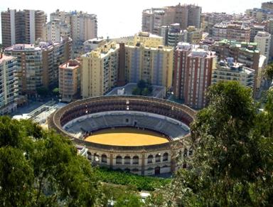 Plaza de toros - Malaga - Foto Tag: spagna, malaga, plaza de toros, paesaggio, citt, viaggi, palazzi, mare, architettura