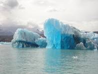 http://www.exploreargentina.com/multimedia/destino/imgHightSize/ID520_el-calafate-4ac2329246113.jpg
