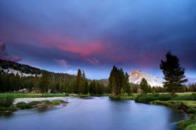 http://images.placesonline.com/photos/8103_yosemite_national_park_tramonto_al_parco.jpg