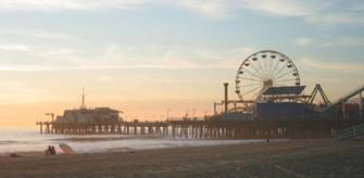 http://ismailimail.files.wordpress.com/2010/04/santa_monica_pier.jpg